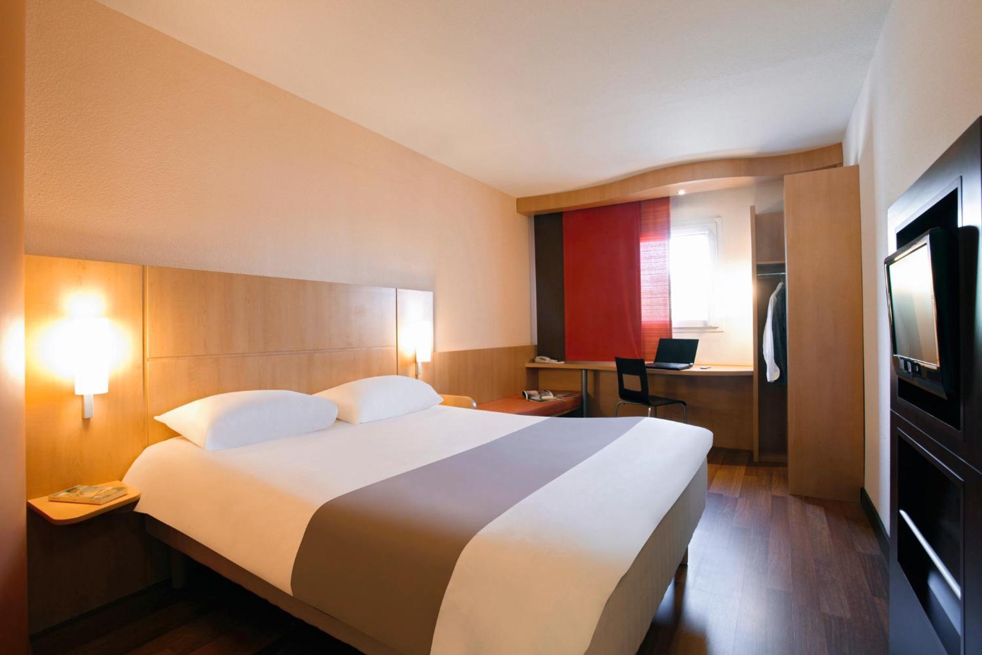 Ibis Manosque Cadarache Hotel Eksteriør billede