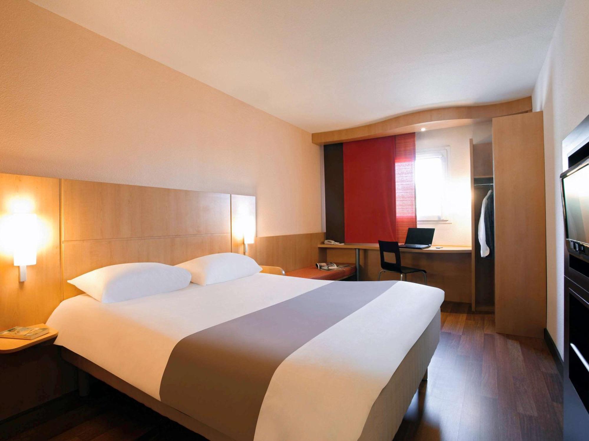 Ibis Manosque Cadarache Hotel Eksteriør billede