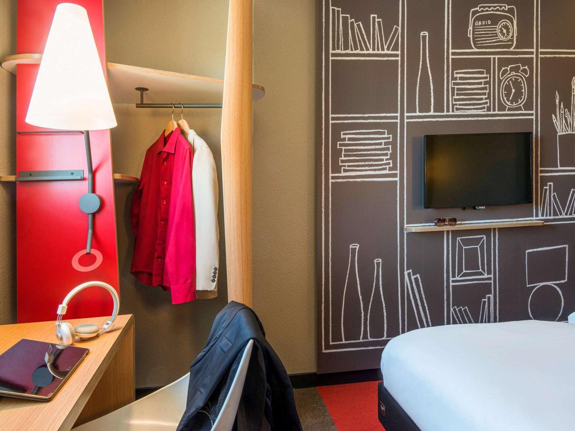 Ibis Manosque Cadarache Hotel Eksteriør billede